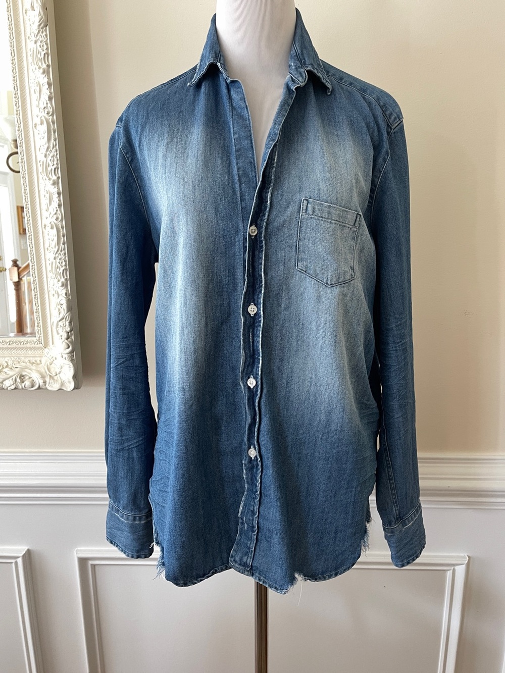 Frank and Frank Eileen Denim Eileen Relaxed Button Up Shirt Size Small - Picture 3 of 7